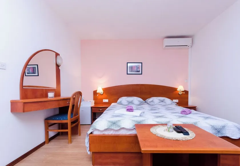 Rooms Mladen P - Image 1