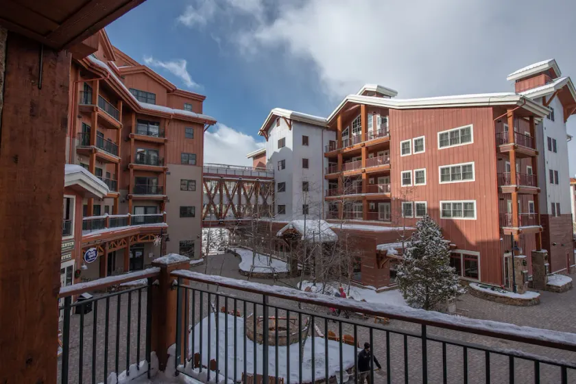 Slopeside Studio Unit with Kitchenette - Image 1