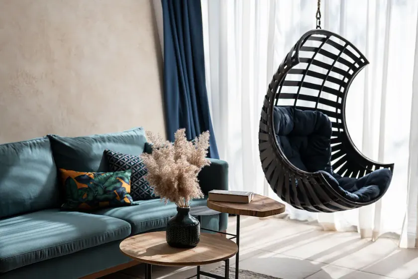 Boutique villa in forest and near seaside - Image 1