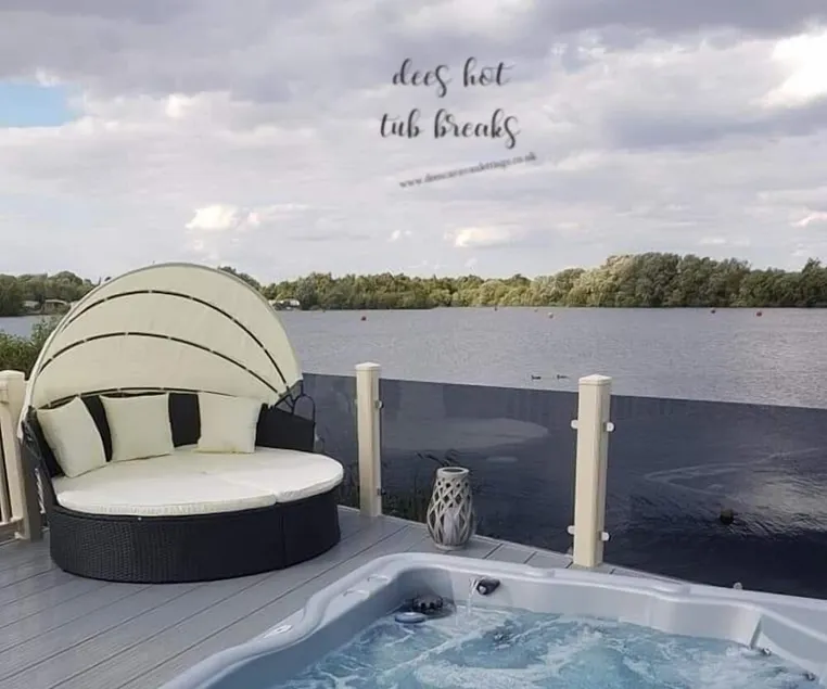 Lakeside Holiday Home with Hot Tub - Image 1