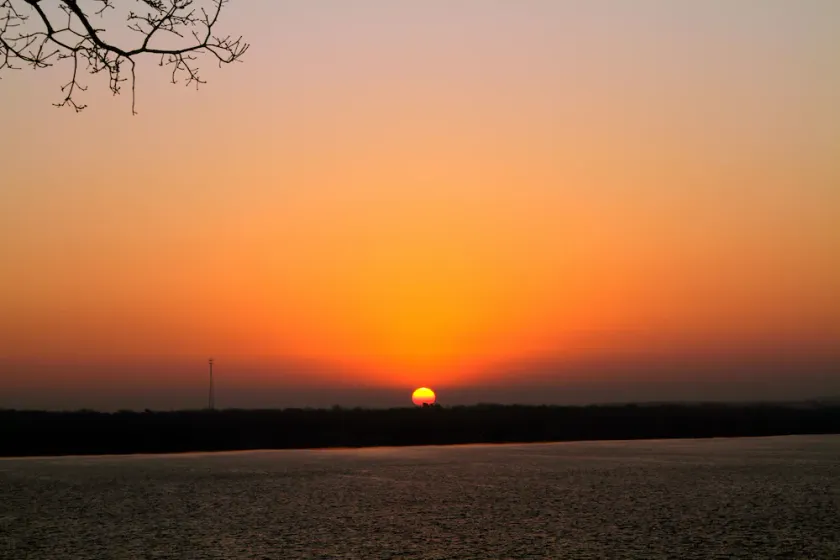 \"Sunrise Cottage\" Smukke Lakefront panoramaudsigt W / Hot Tub og Boat Dock - Image 1