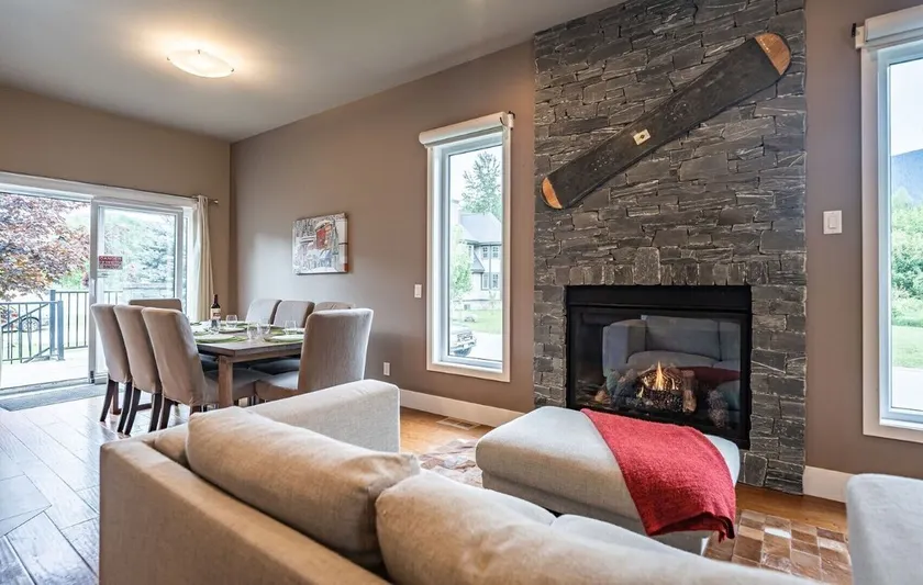 Aspen Lodge by Revelstoke Vacations - Image 1