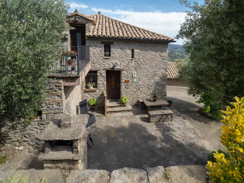 Almazorre: Country holiday home - ALMAZORREApartment in Farmhouse - Image 1