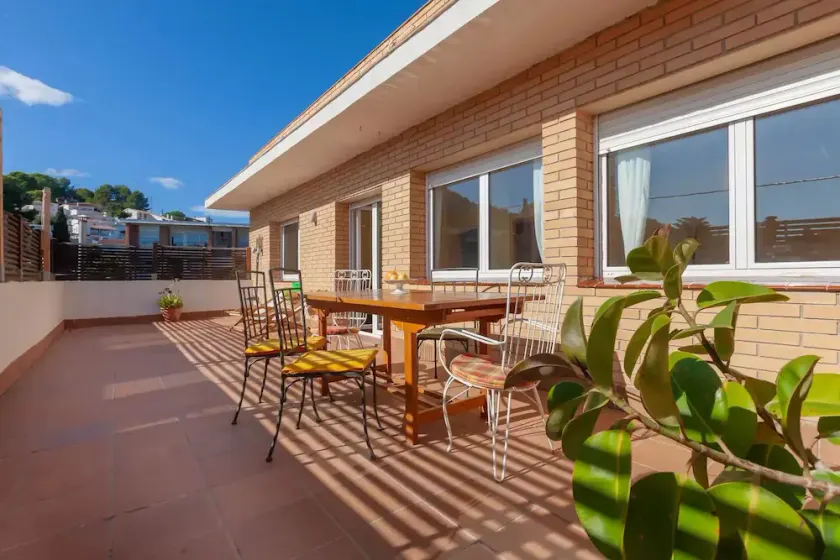 Geräumige und helle Designerwohnung neben Playa Larga - Image 1