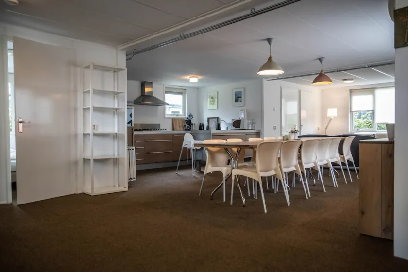 bungalow spacieux et confortable « Frank » dans la zone boisée (12 personnes) - Image 1