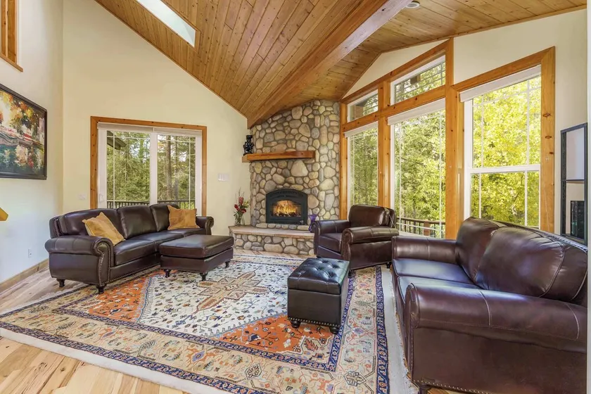 Beautiful 3-Bedroom Sanctuary Inside Yosemite NP! - Image 1