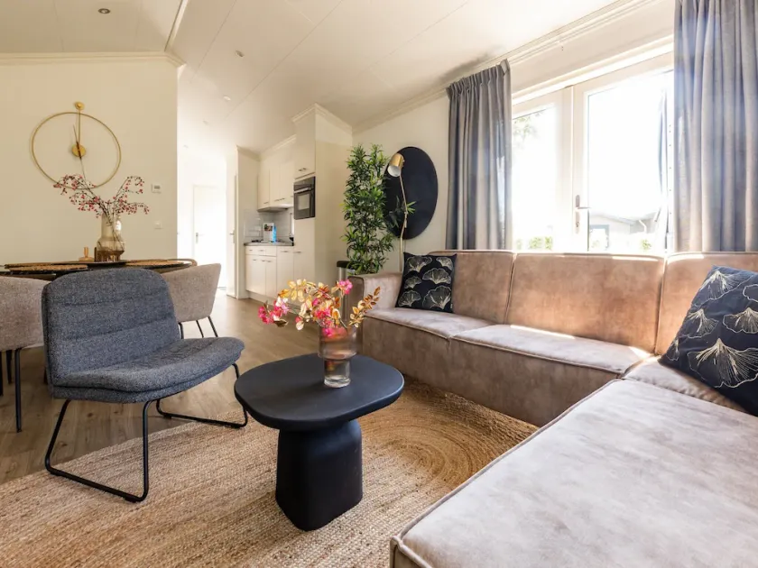 Modern Chalet on the Water in the Brabant Kempen - Image 1