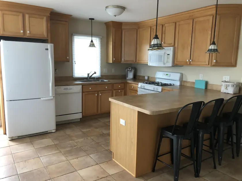 Surf City Apartment - One Block from the Beach! - Image 1