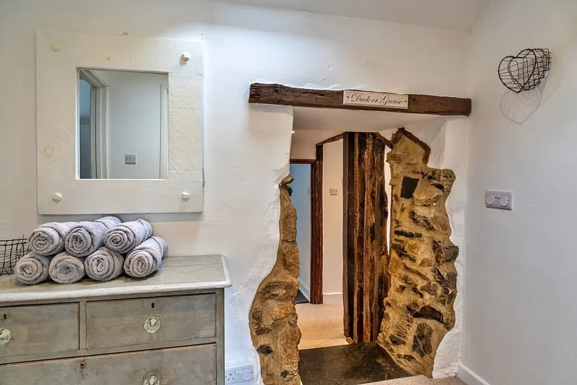 Holiday Home Near Dartmoor National Park, No Deposit - Image 1