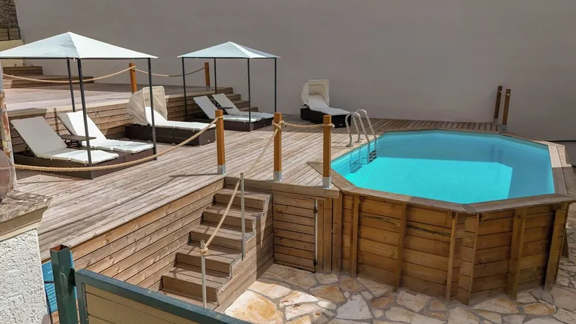 Your Perfect Getaway – A Two-Bedroom Haven Just Steps from Kalami Bay - Image 1