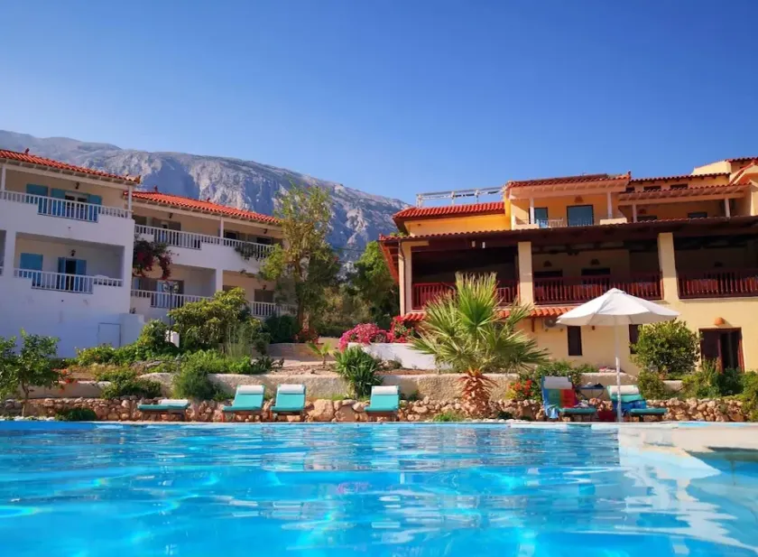 Limnionas Bay Hotel - Image 1