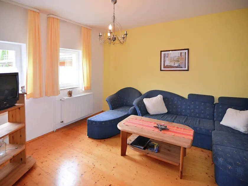 Wohnung mit eigener Terrasse in Hüddingen - Image 1