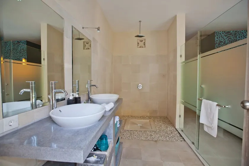 Peaceful, Cozy Villa with Private Pool and Good Internet (Mia) - Image 1
