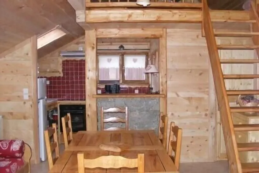 Appartement neuf très bien équipe ambiance chaleureuse de montagne Vars 05560 - Image 1
