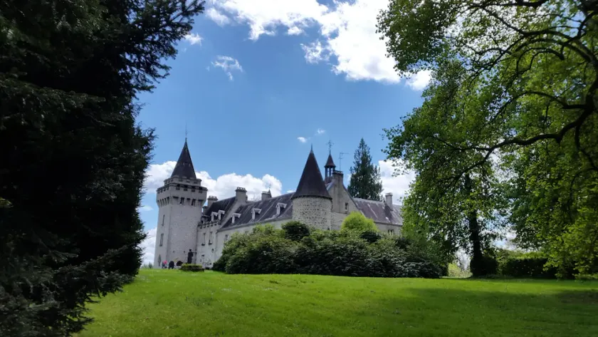 Chateau des Egaux i det sydlige Frankrig - Image 1