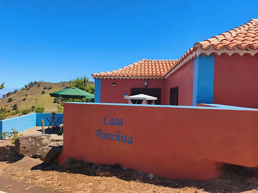 Dream views, tranquility and disconnection in Villa de Garafía, La Palma - Image 1