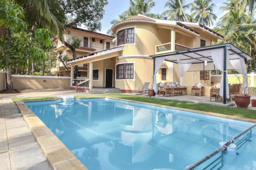 Seas the Day en Villa Calangute Phase 3-Swimming Pool, Kids Pool & Pergola #Goa - Image 1