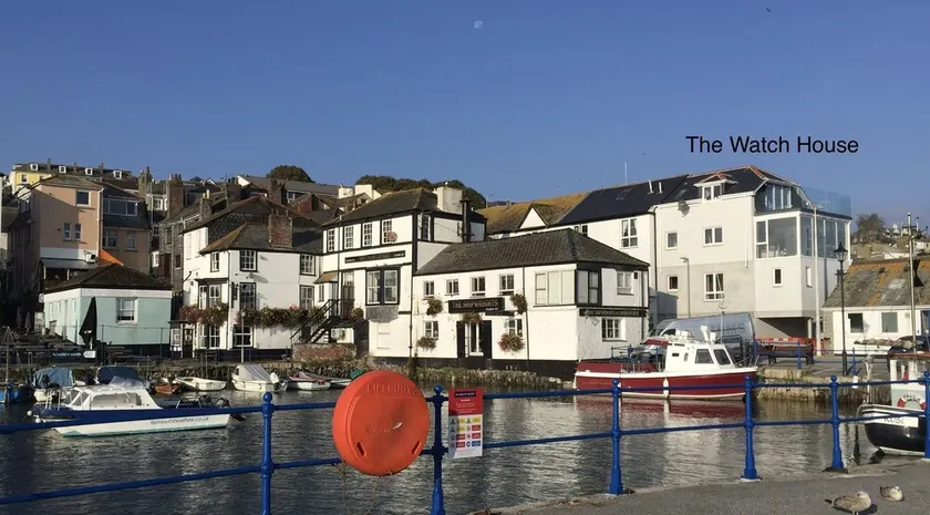 Luxury house on the water with harbour views & parking on quay - pet friendly! - Image 1