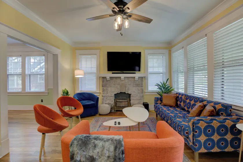 Renovated Cooper-Young Bungalow w/ Game Room • Walk to Food, Bars & Liberty Bowl - Image 1