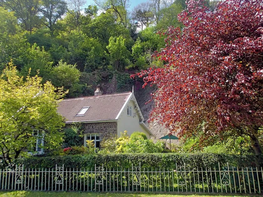 Heale Cottage - 28087 - Image 1