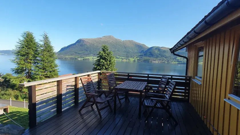 Sommerhus Kvernesfjorden fiskerimuligheder - Image 1