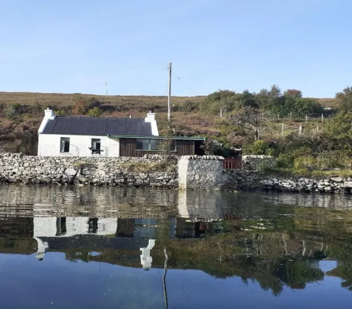 The Cottar; an ancestral & traditional house just 2m from the sea. - Image 1