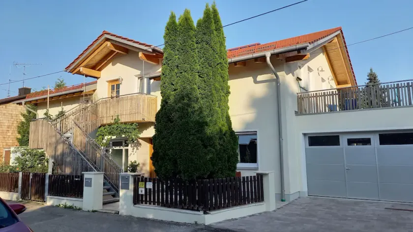 Cozy apartment in the 5-lake region - Image 1