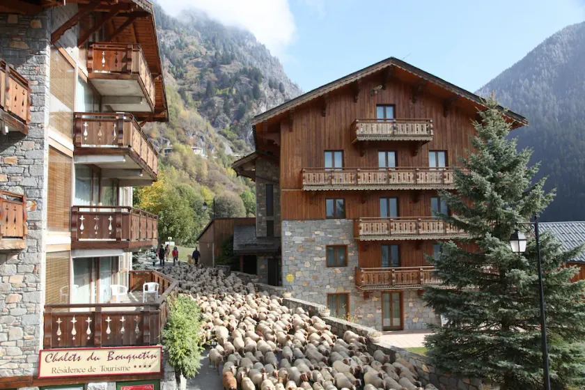 Chalet Bouquetin- Blanchon 2, 10 to 14 people - Image 1