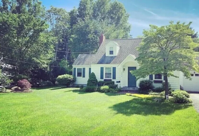 Cozy Cape Close to Everything: Family, hiking, shopping and restaurants! - Image 1