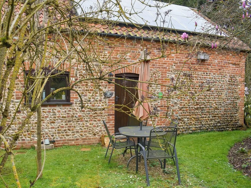 Uk46714 - Flint Lodge - Image 1