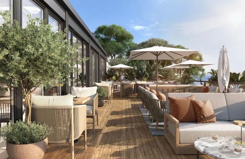 Radisson Hotel Cannes Seaside - Image 1