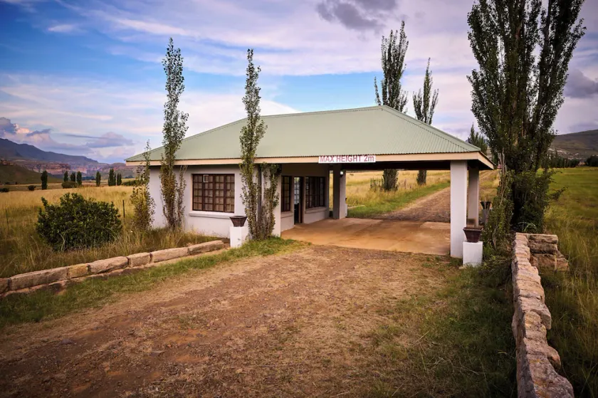 Dynasty Red Mountain Ranch - Image 1