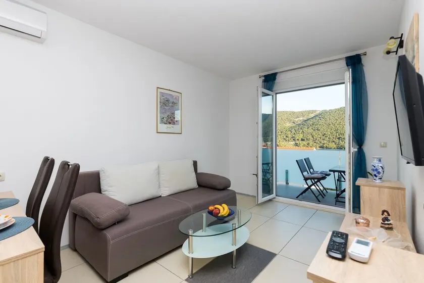 One bedroom apartment with terrace and sea view Grebaštica, Šibenik (A-17831-b) - Image 1