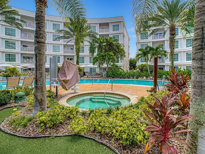 1Bed/1Bath Pet Friendly Condo at the Melia - Image 1