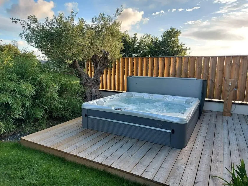 Maison familiale avec jacuzzi à côté du golfe du Morbihan - Image 1