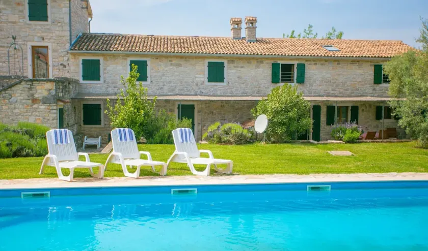Abortolami with Pool and Garden - Image 1