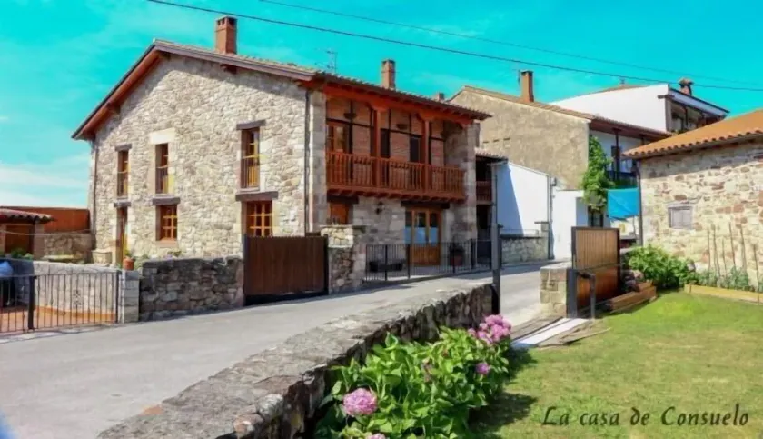 House with garden and fireplace for 4 people (La casa de Consuelo 2) - Image 1