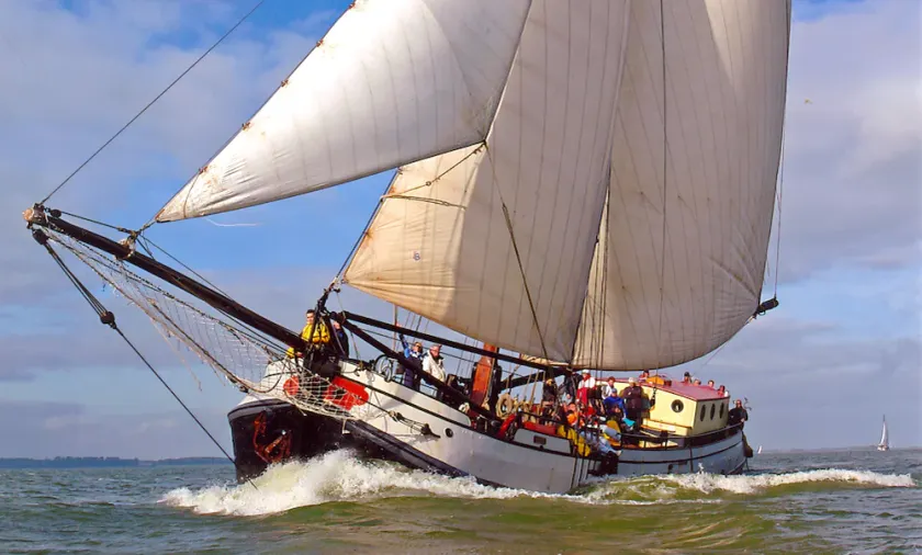 Vela 'Liberté' Amsterdam, 7 cabines, 20 camas - Image 1