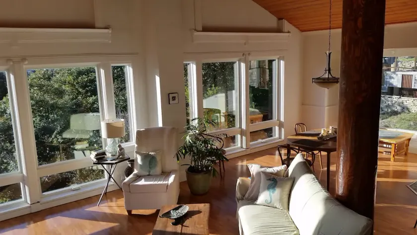 Amazing Getaway Oceanview with treehouse feel - Image 1