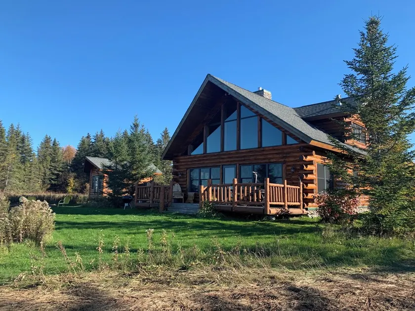 Lake Superior Log Home, Northern Wisconsin - Image 1