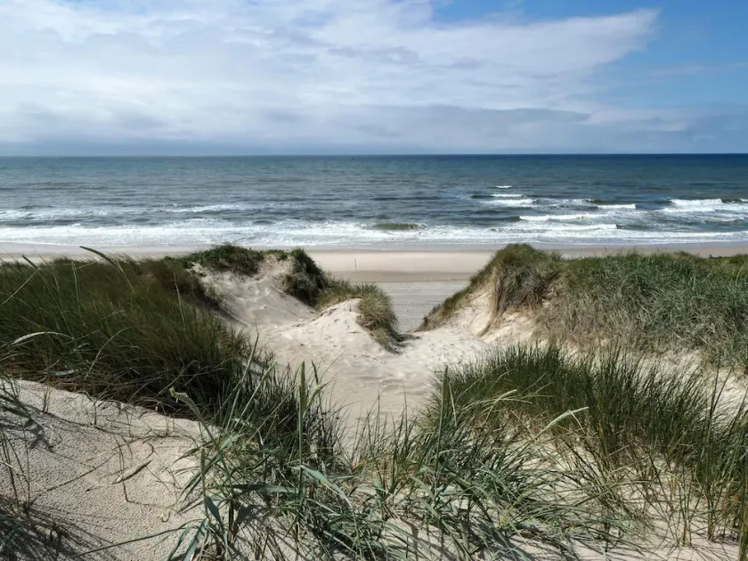 Seaside Escape with Sauna By Traum Ferienwohnungen - Image 1