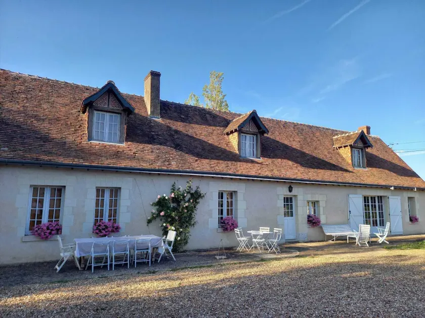 Charming cottage, absolute calm and big swimming-pool close to the Loire castles - Image 1