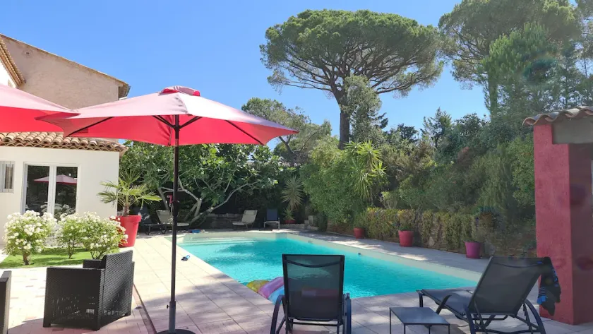 Villa Sainte Maxime golf de st Tropez avec piscine - Image 1