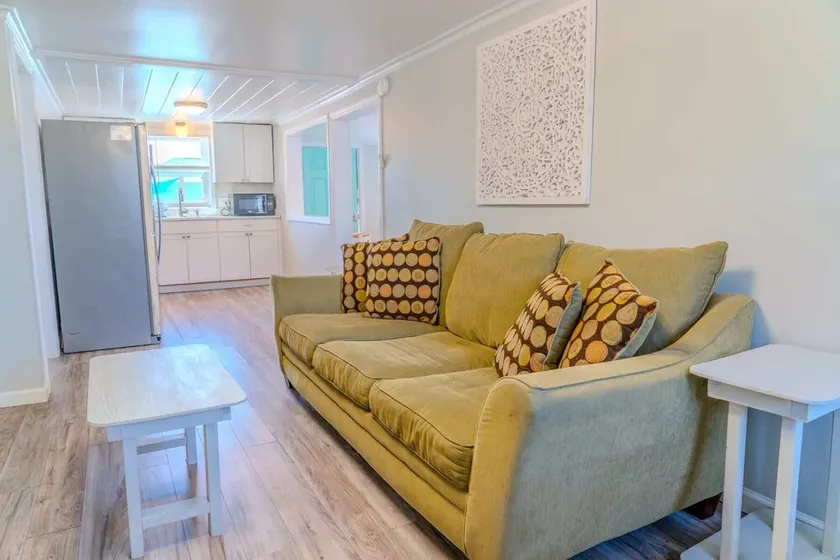 Immaculate Lower Level Apartment With Putting Green and Pool! Pet Friendly! 3 Bedroom- 2 Bath Unit A - Image 1