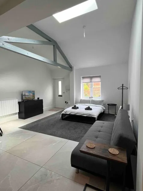 Remarkable 1-bed Studio in Downham Market - Image 1