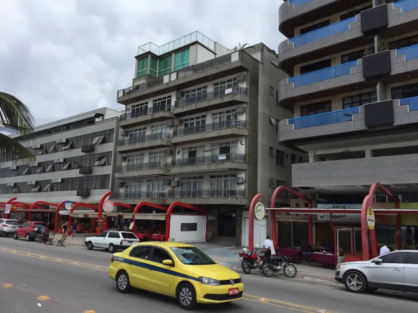 Beach building by Praia Forte, WI-FI air conditioning, side Hotel Malibu, for 10 - Image 1