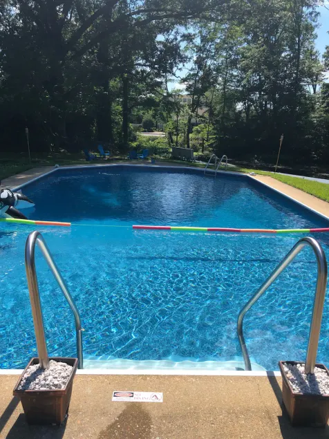 Summer House private pool/lake/large backyard/fire pit - Image 1