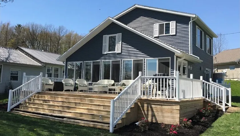 Stunning lake front home & everything is new!  Direct access to Nettle Lake! - Image 1
