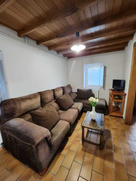 La Casita del Pueblo - Image 1