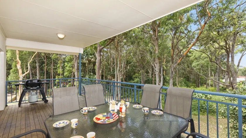 2/184 Kularoo Drive - Walk to One Mile Beach! - Image 1